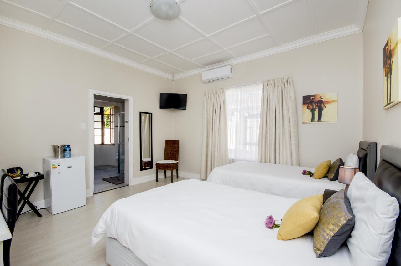 Walmer Villiers Self Catering Port Elizabeth Exterior photo