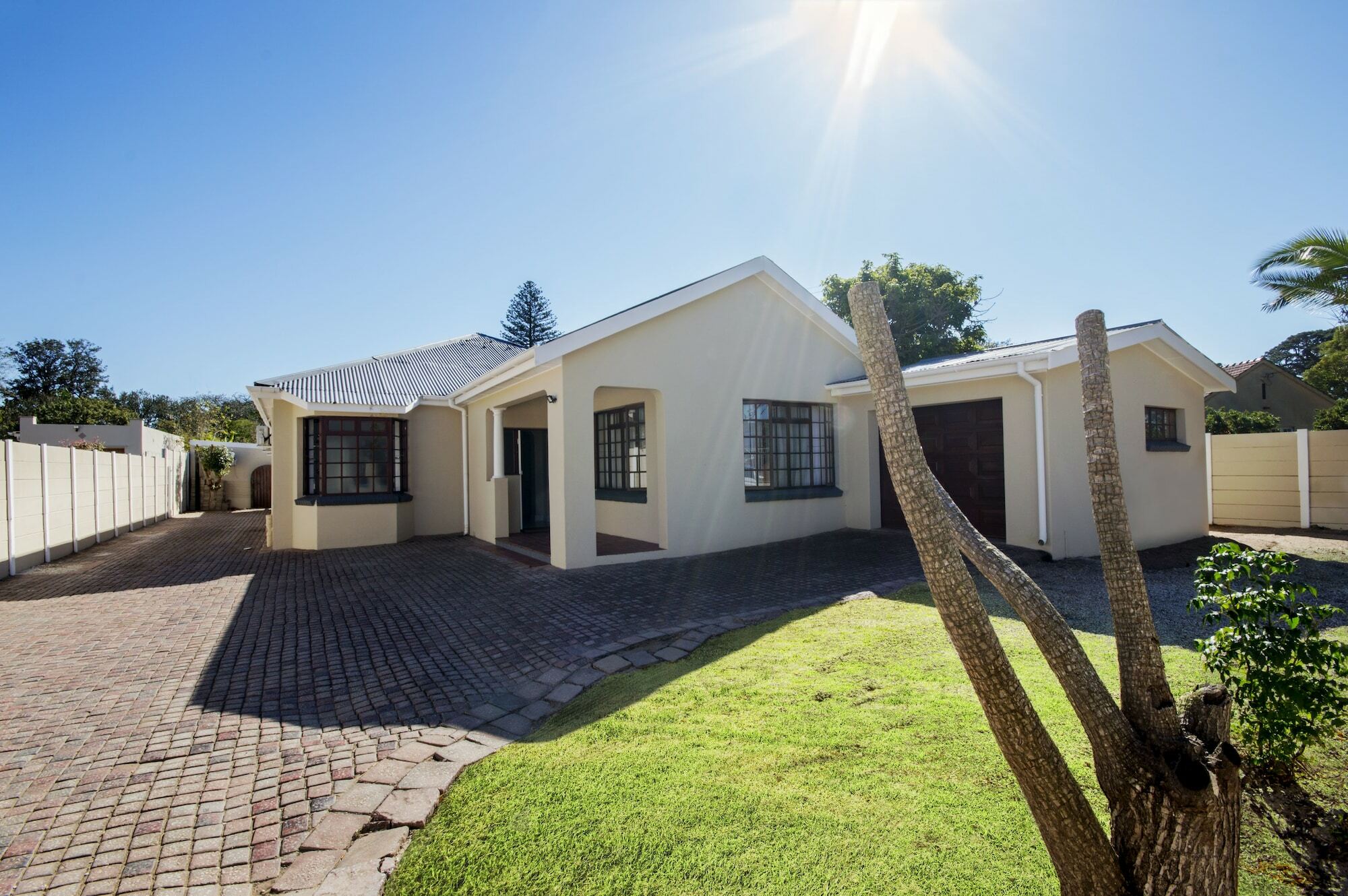 Walmer Villiers Self Catering Port Elizabeth Exterior photo